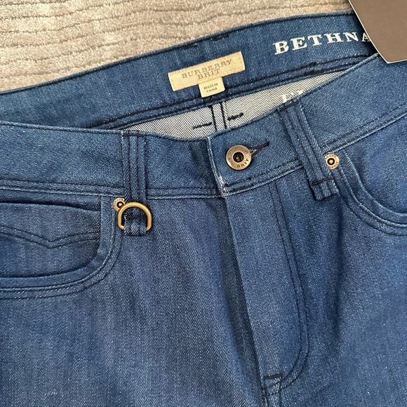 Burberry Women's Blue Denim Jeans brand new with tag - Picture 2 of 7